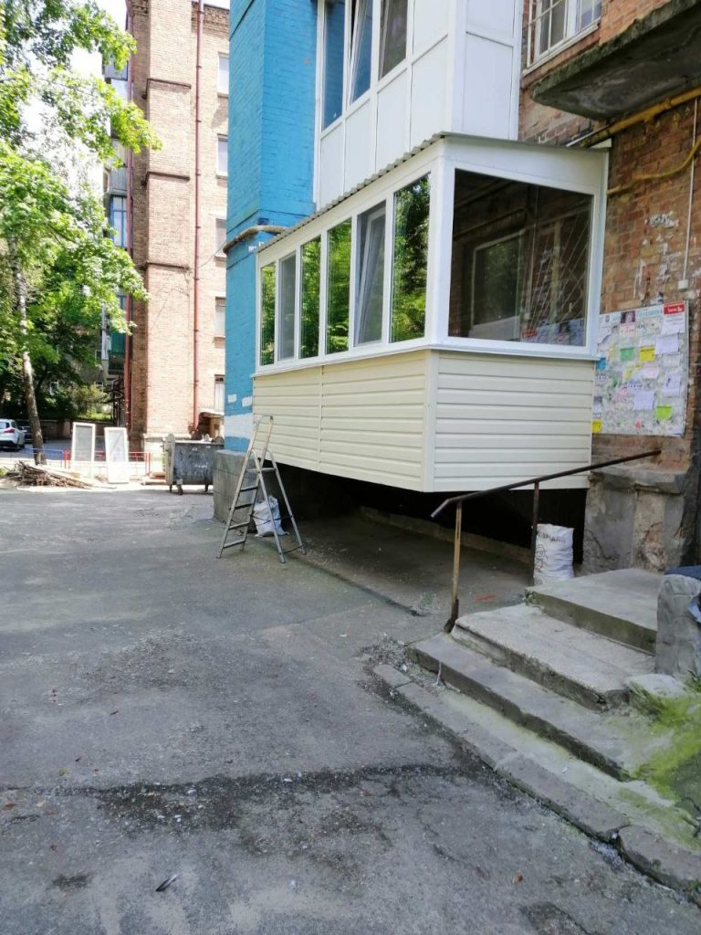 Расширение балкона